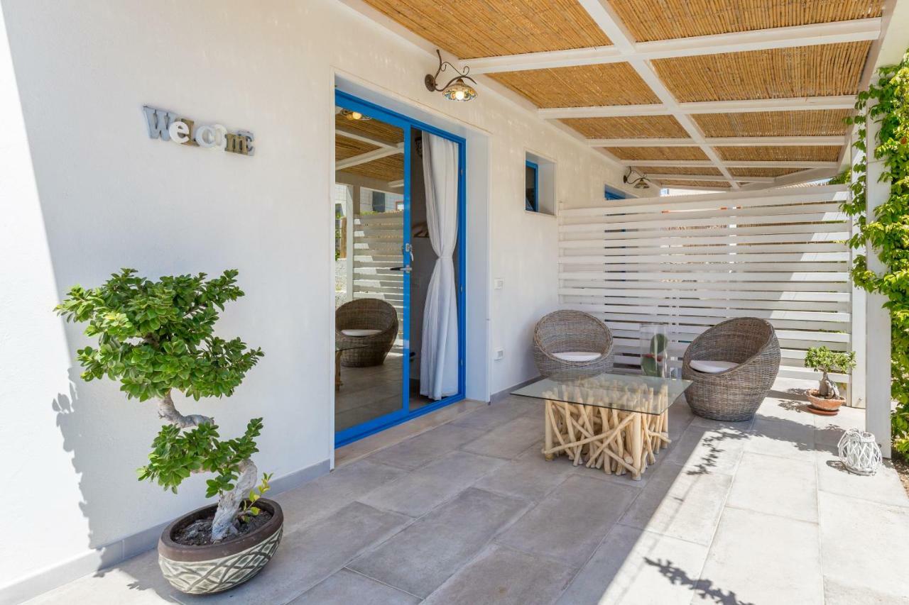 Floripa Surf House Bed & Breakfast Santa Maria Del Focallo Dış mekan fotoğraf
