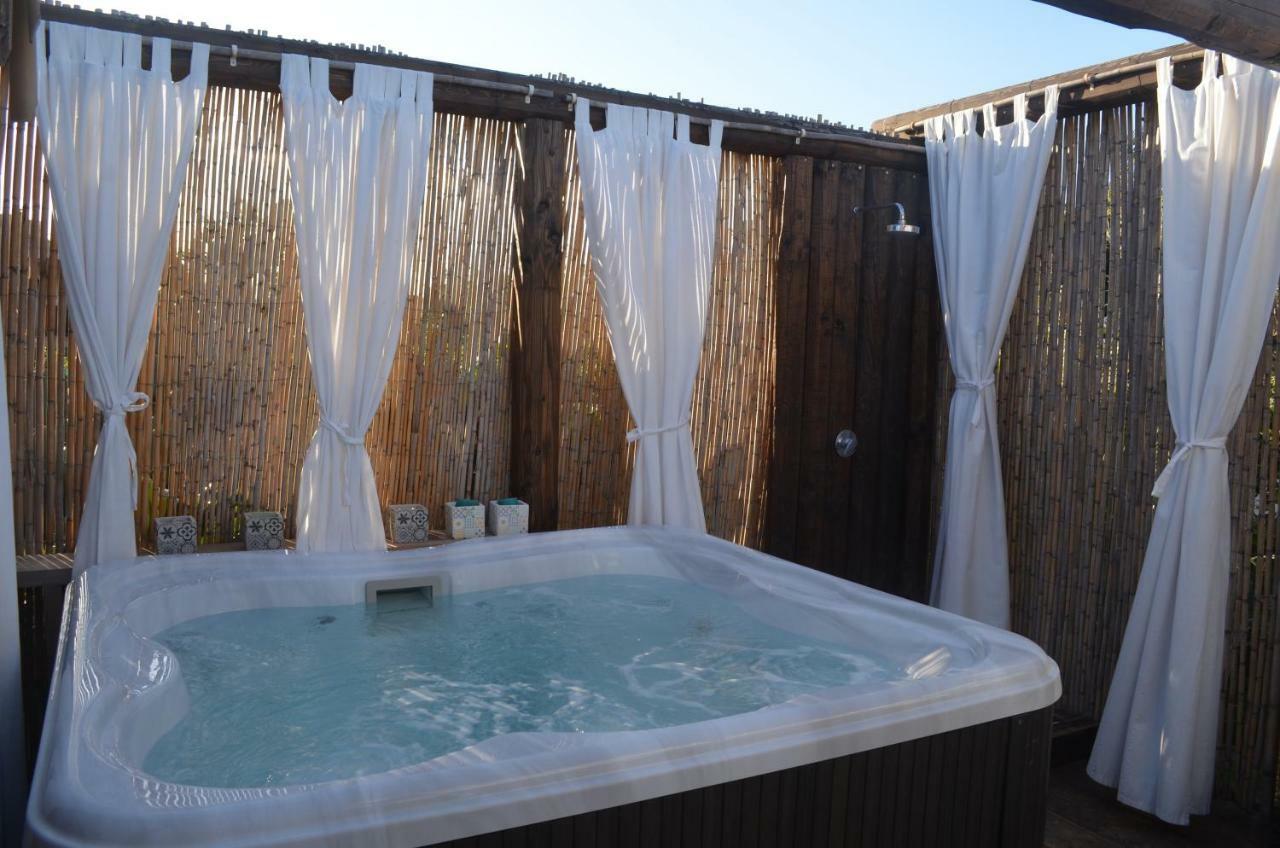 Floripa Surf House Bed & Breakfast Santa Maria Del Focallo Dış mekan fotoğraf