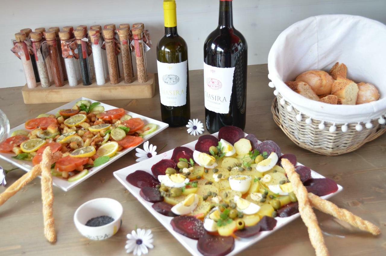 Floripa Surf House Bed & Breakfast Santa Maria Del Focallo Dış mekan fotoğraf